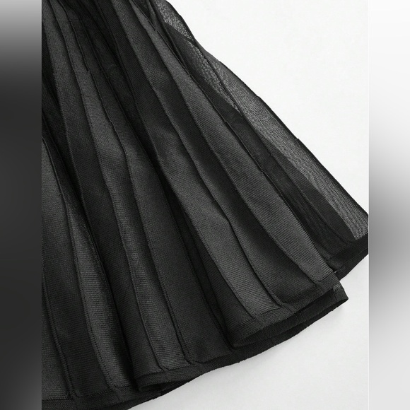 Mesh Pleated Sweater Skirt Black - Picture 11 of 14